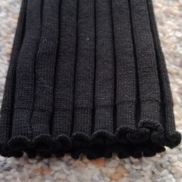 Bundle 3 sexy tops, black & multi colored tops - Picture 5 of 14